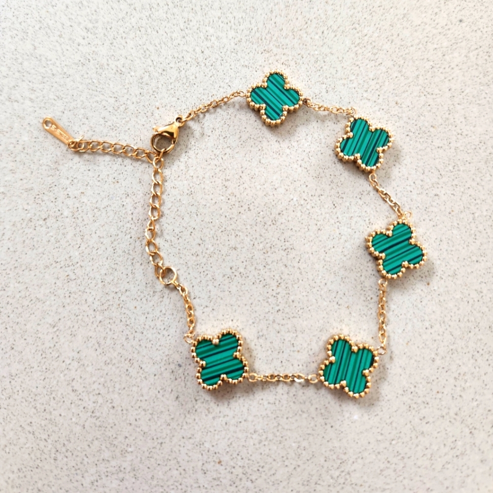 Gold Plated Stainless Steel Green Clover Bracelet 5 Petals With Extender **NEW